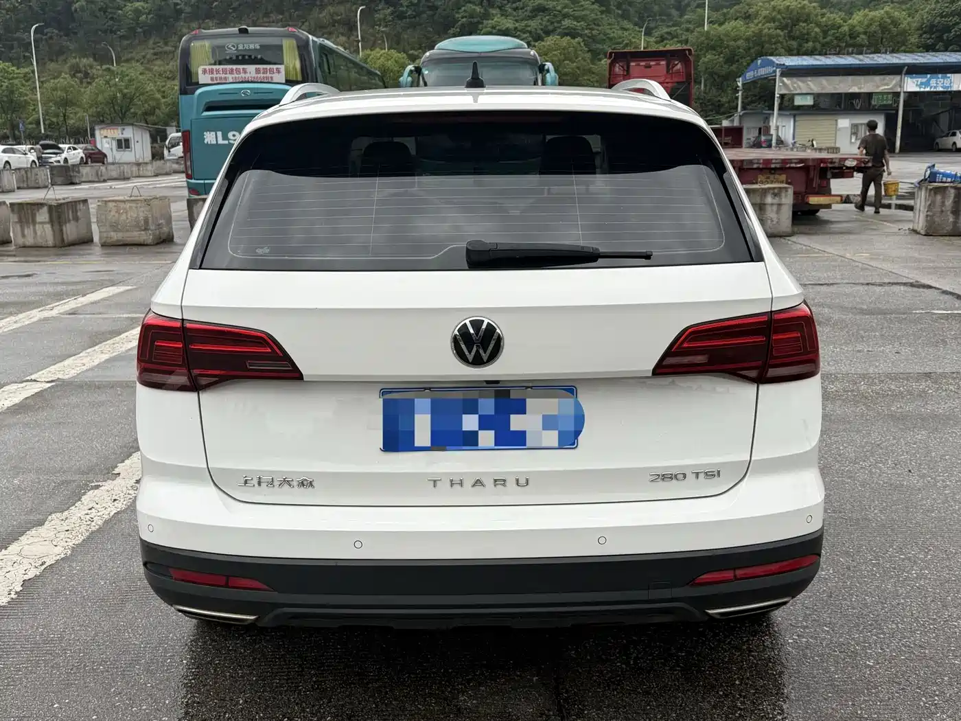 Volkswagen Tharu 2022 280TSI FWD Luxury Edition фото 8