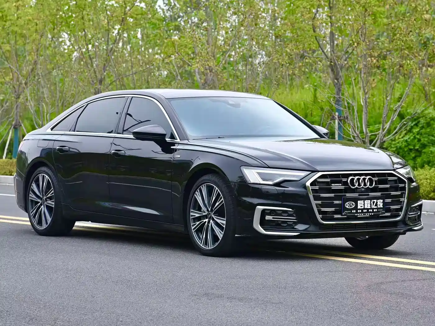 Фото 3 - Audi A6L