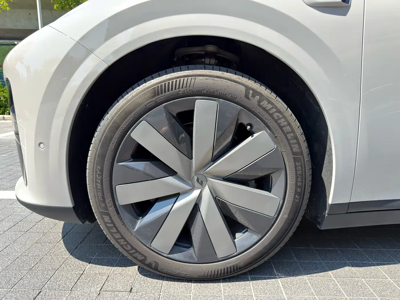 Li Auto Li i8 2026 2025 Standard Edition