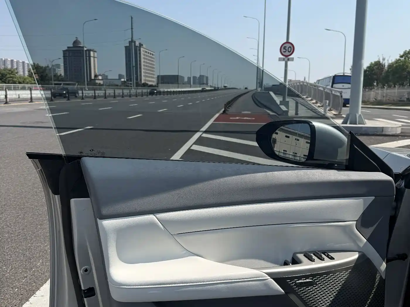 Dongfeng Yipai eπ007 2024 2024 Pure Electric 530Air Edition