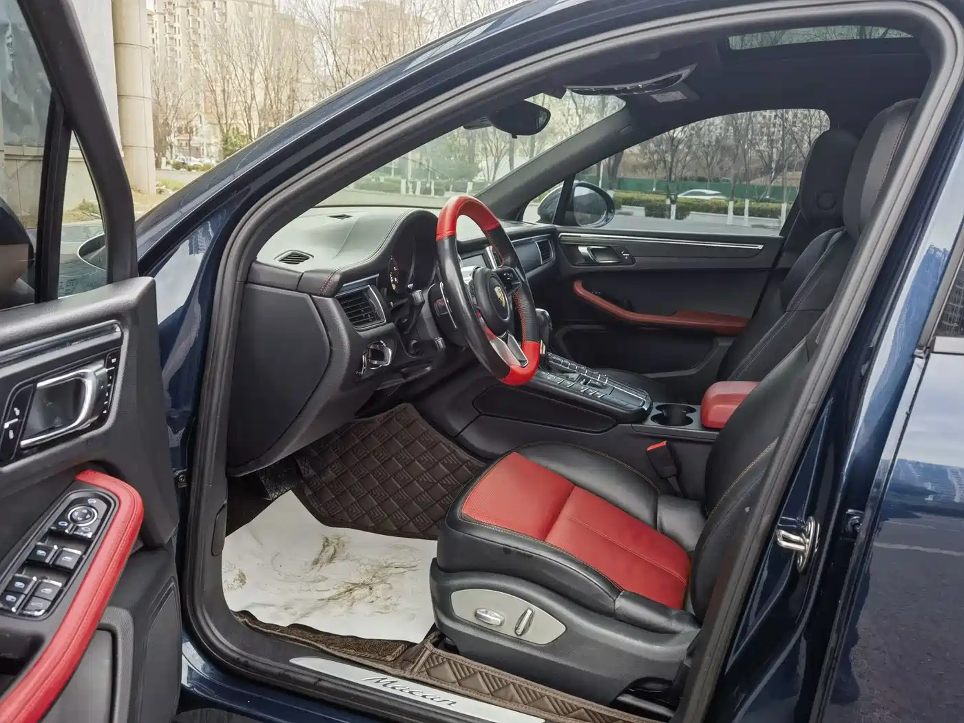 Porsche Macan 2016 Macan 2.0T фото 9