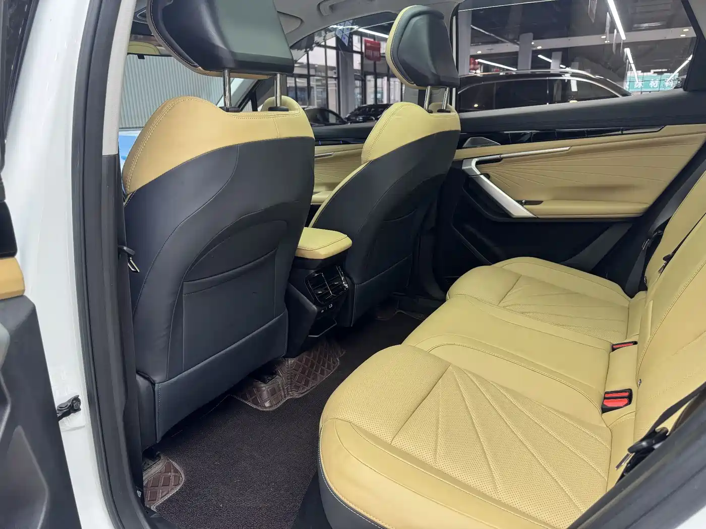 GEELY AUTOMOBILE BOYUE L