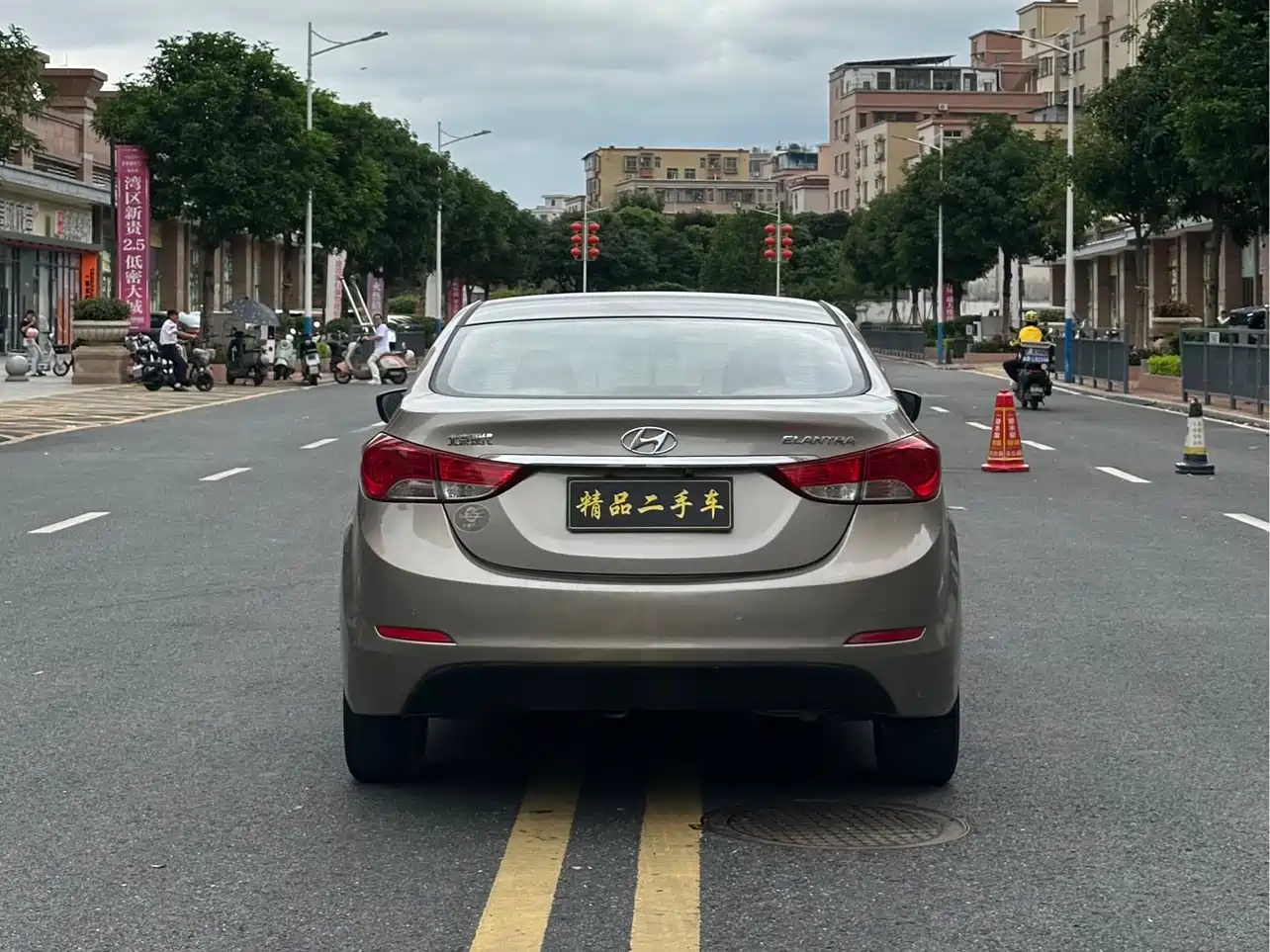 Hyundai Langdong 2013 1.6L Automatic Leading фото 5