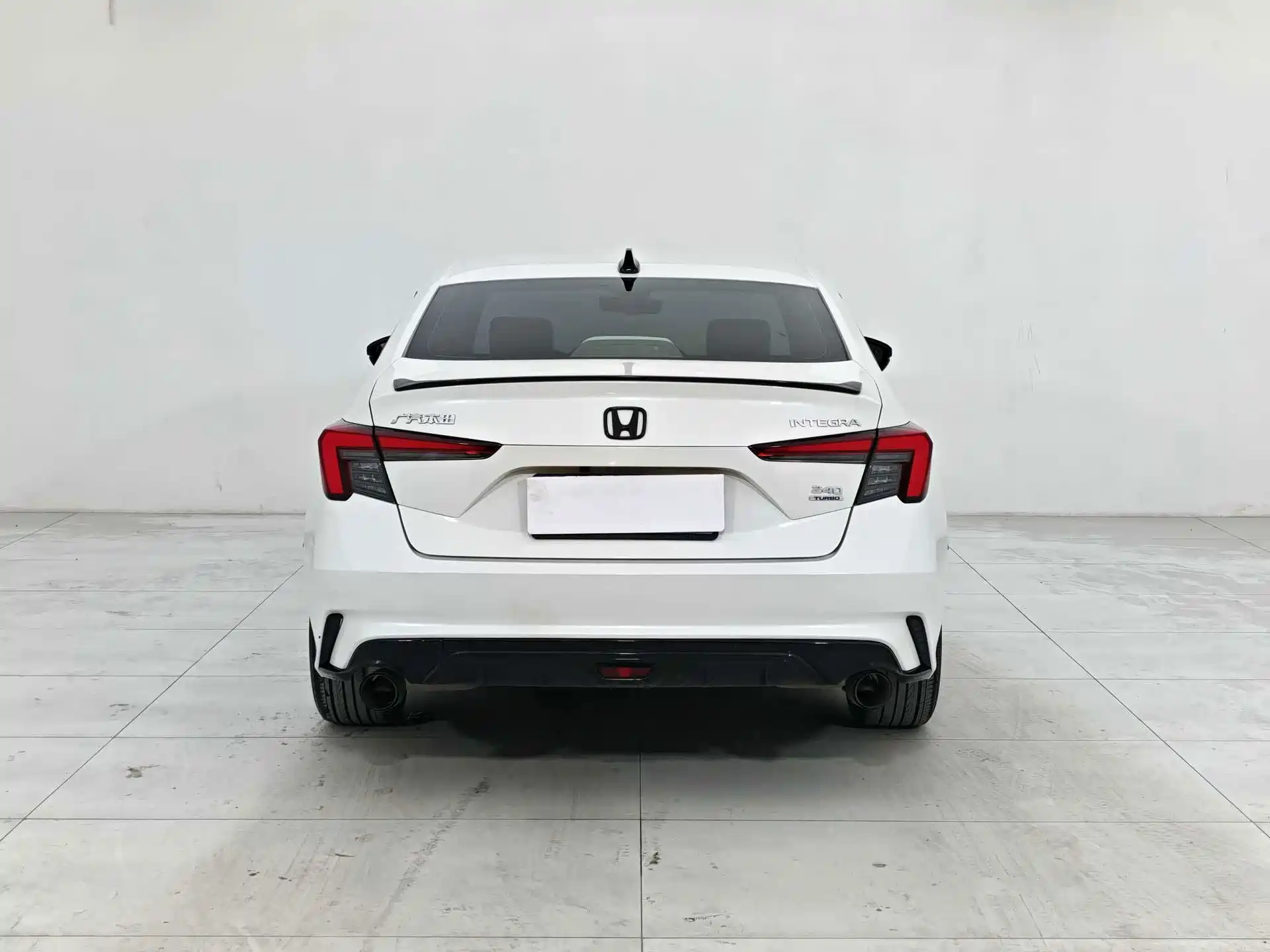 Фото 6 - Honda Integra
