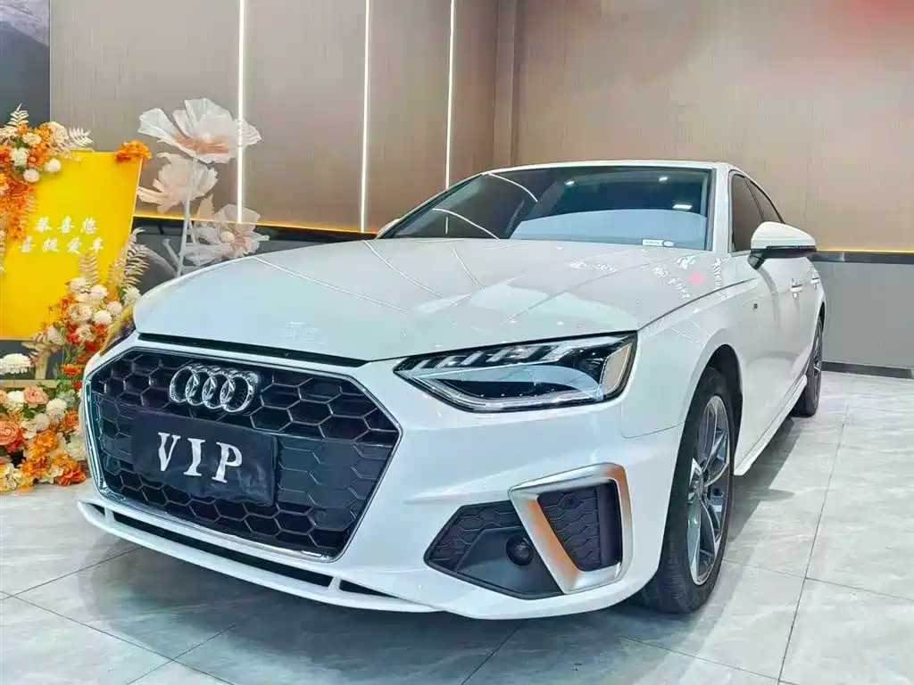 Audi A4L 2020 40 TFSI Fashion Dynamic Edition