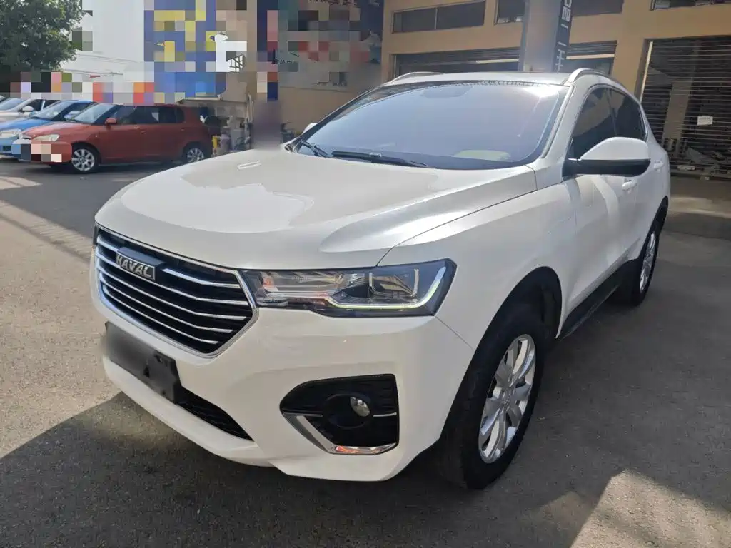 Photo 1 - Haval H4