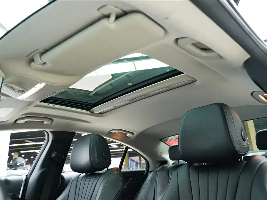 Mercedes-Benz CLS 2020 CLS 300 Luxury фото 14