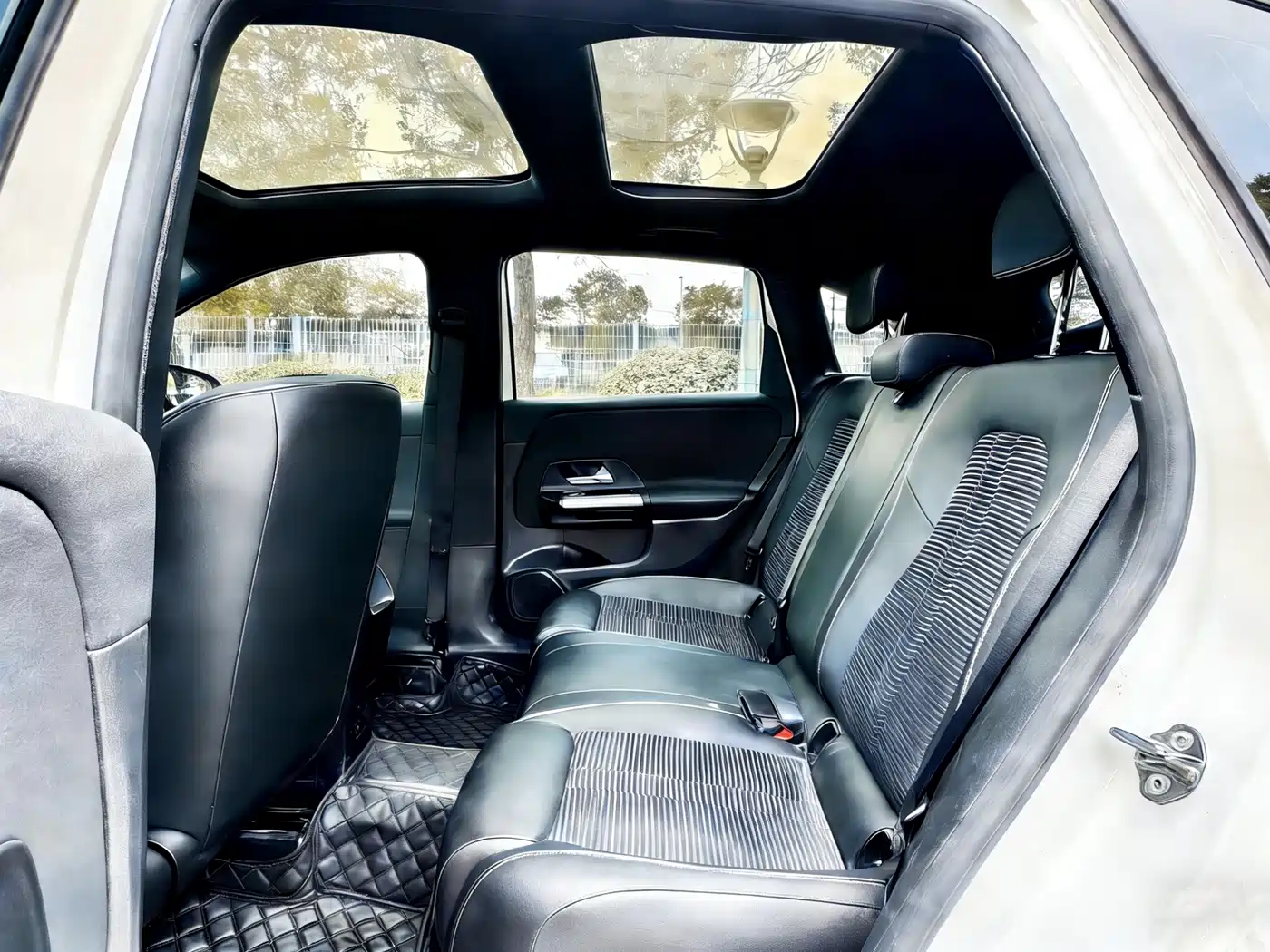 Mercedes-Benz B-Class 2021 B 200 Dynamic фото 12