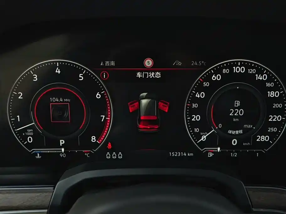 Volkswagen Touareg 2019 3.0TSI Sharp Edge Edition China VI фото 9