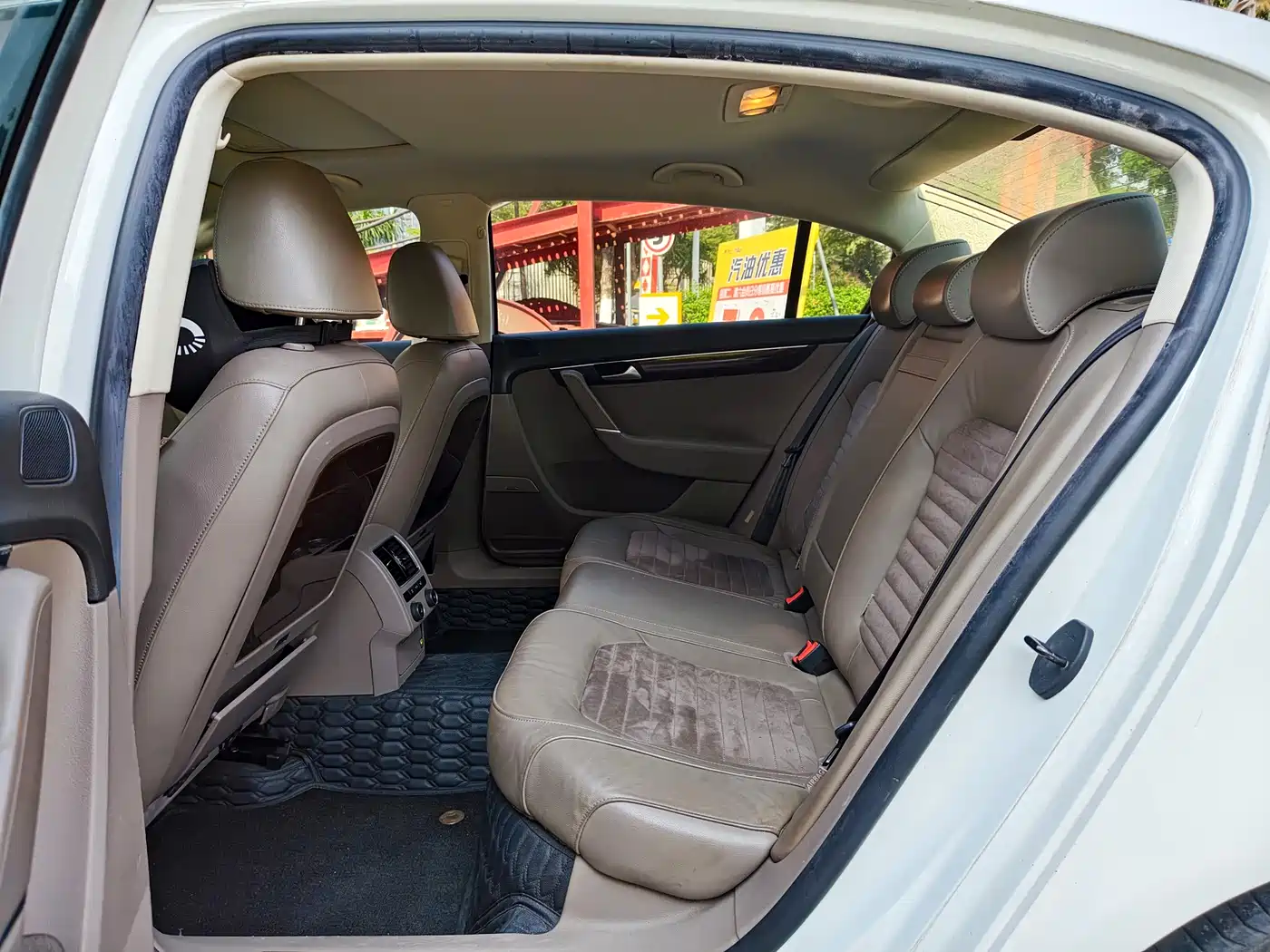 Volkswagen Magotan 2015 1.8TSI Premium фото 6