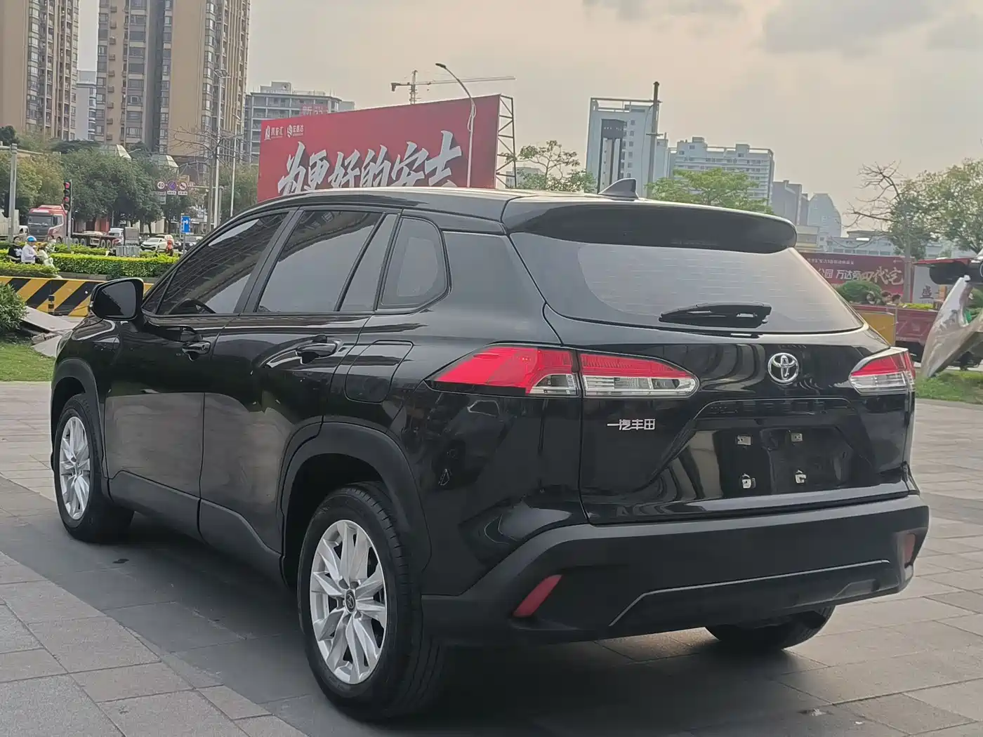 TOYOTA COROLLA SHARP AMPLIFIER