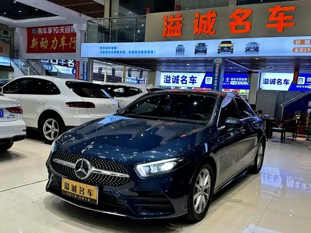 MERCEDES-BENZ A CLASS