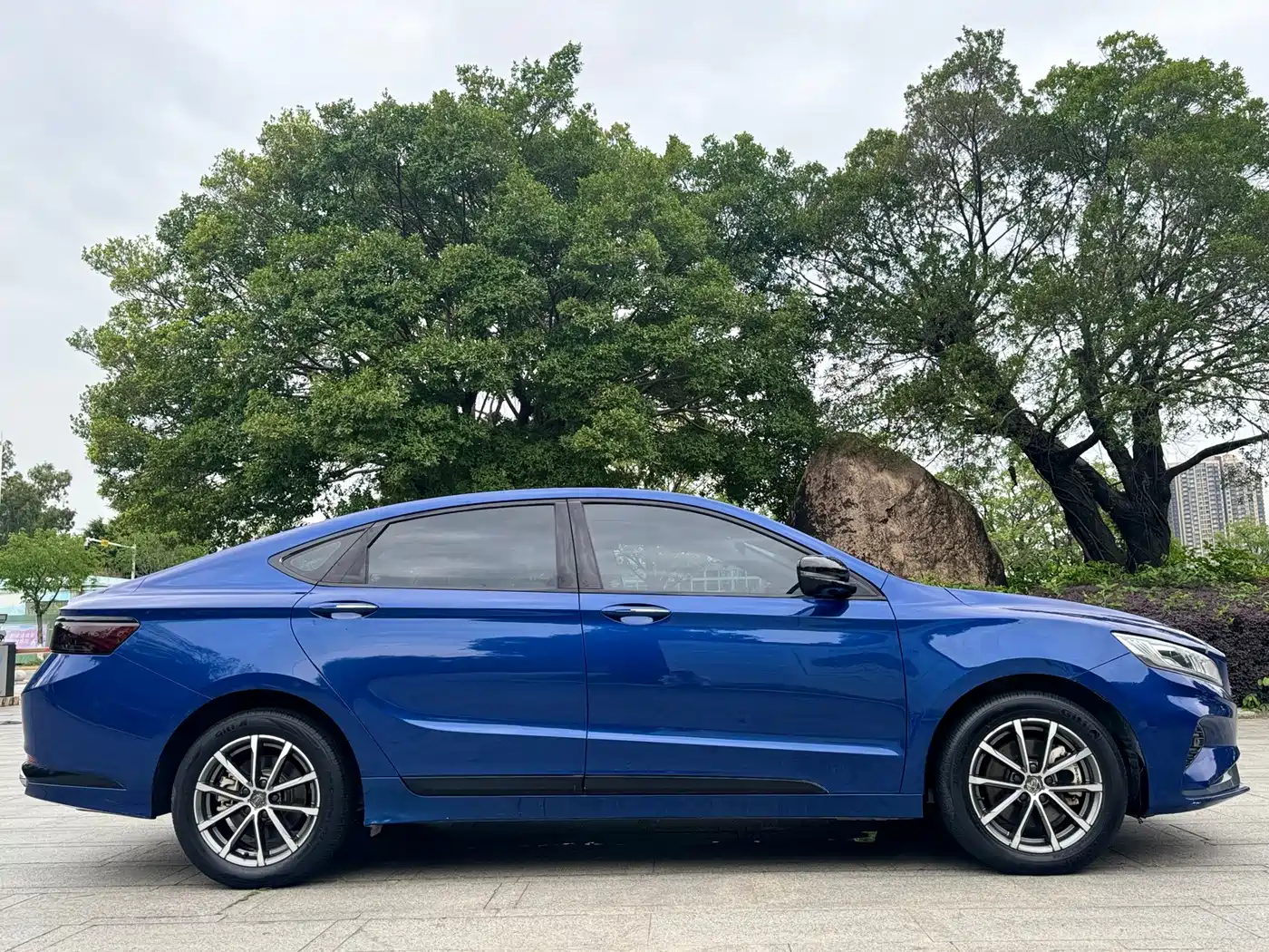 GEELY AUTOMOBILE BORUI