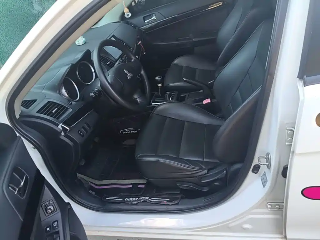 Mitsubishi Lancer EX 2014 2013 Trend 1.6L Manual Luxury