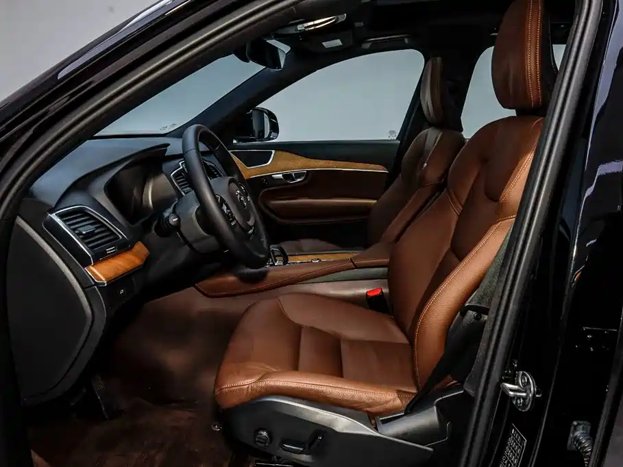 Volvo XC90 2024 2024 B5 Smart Luxury 5-Seater