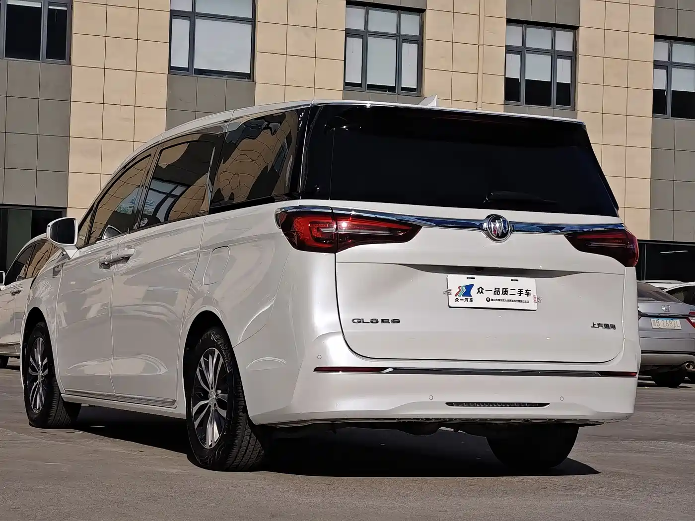 BUICK GL8