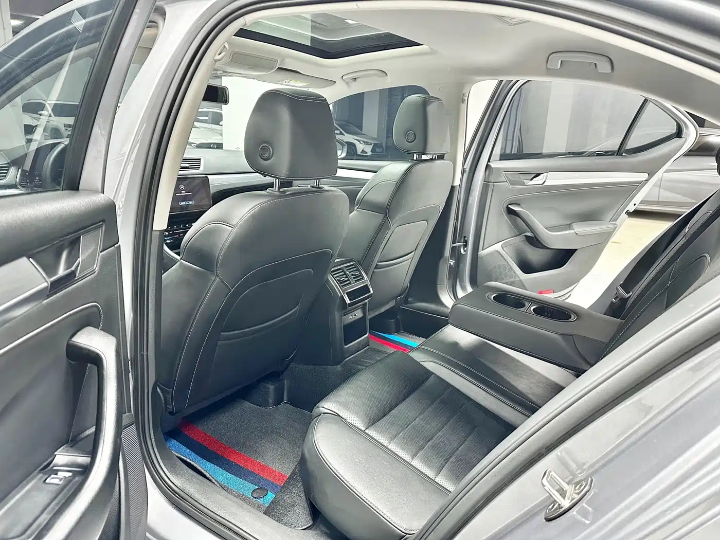 Škoda Superb 2022 TSI280 DSG Premium Edition фото 10