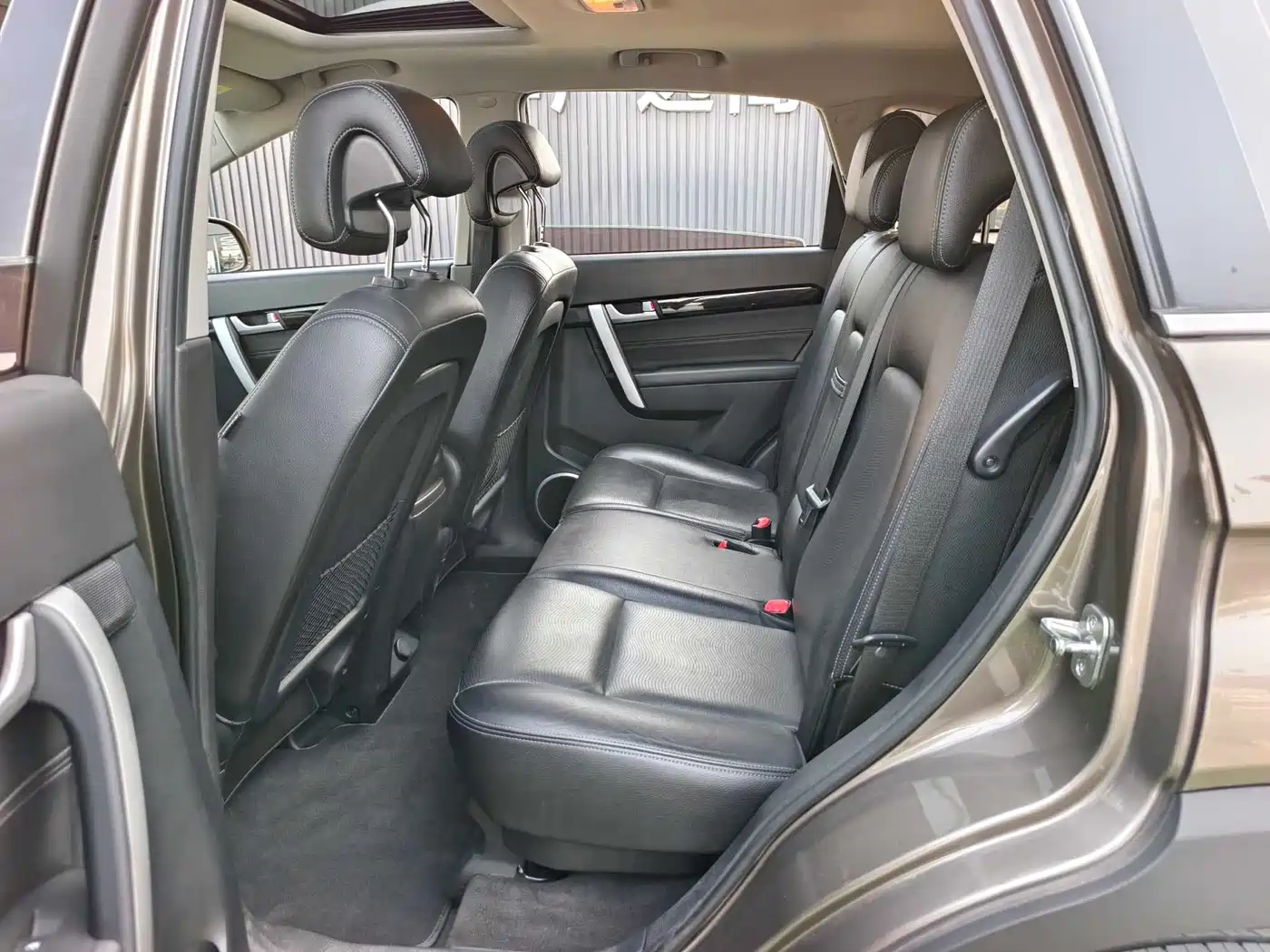 Chevrolet Captiva 2015 2.4L AWD Flagship 7-Seater фото 11