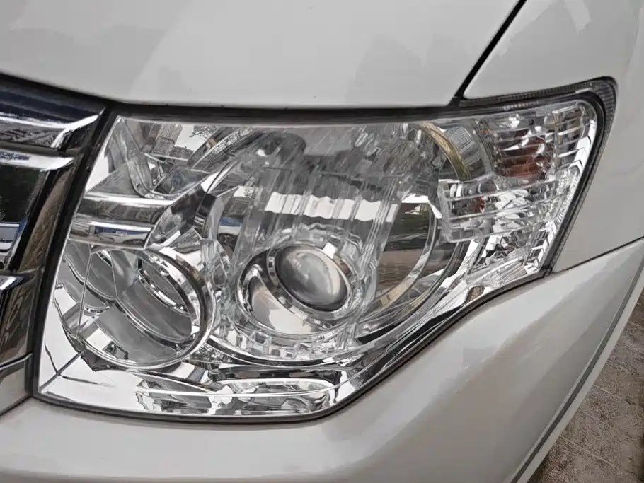 Фото 5 - Mitsubishi Pajero (Import)