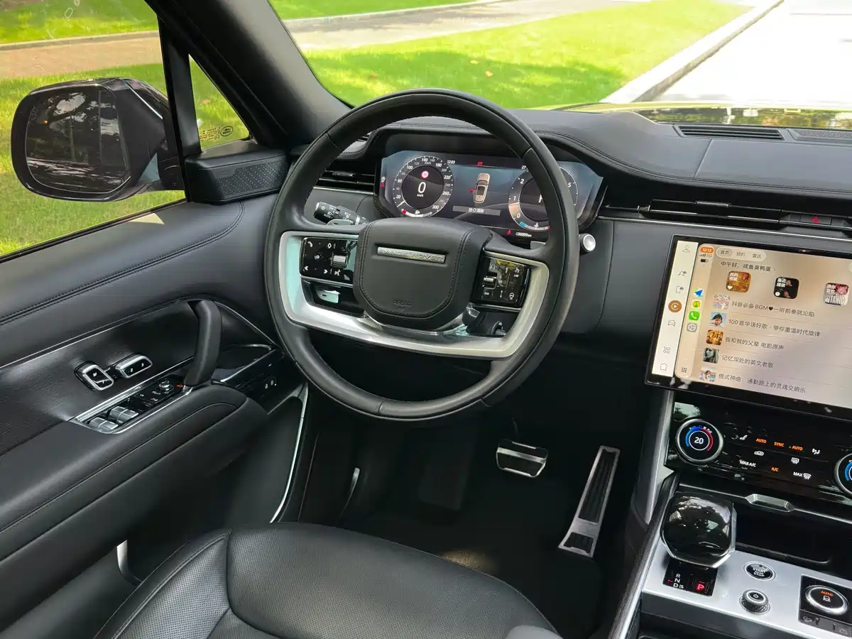 Land Rover Range Rover 2023 2023 4.4 V8 530PS Launch Edition