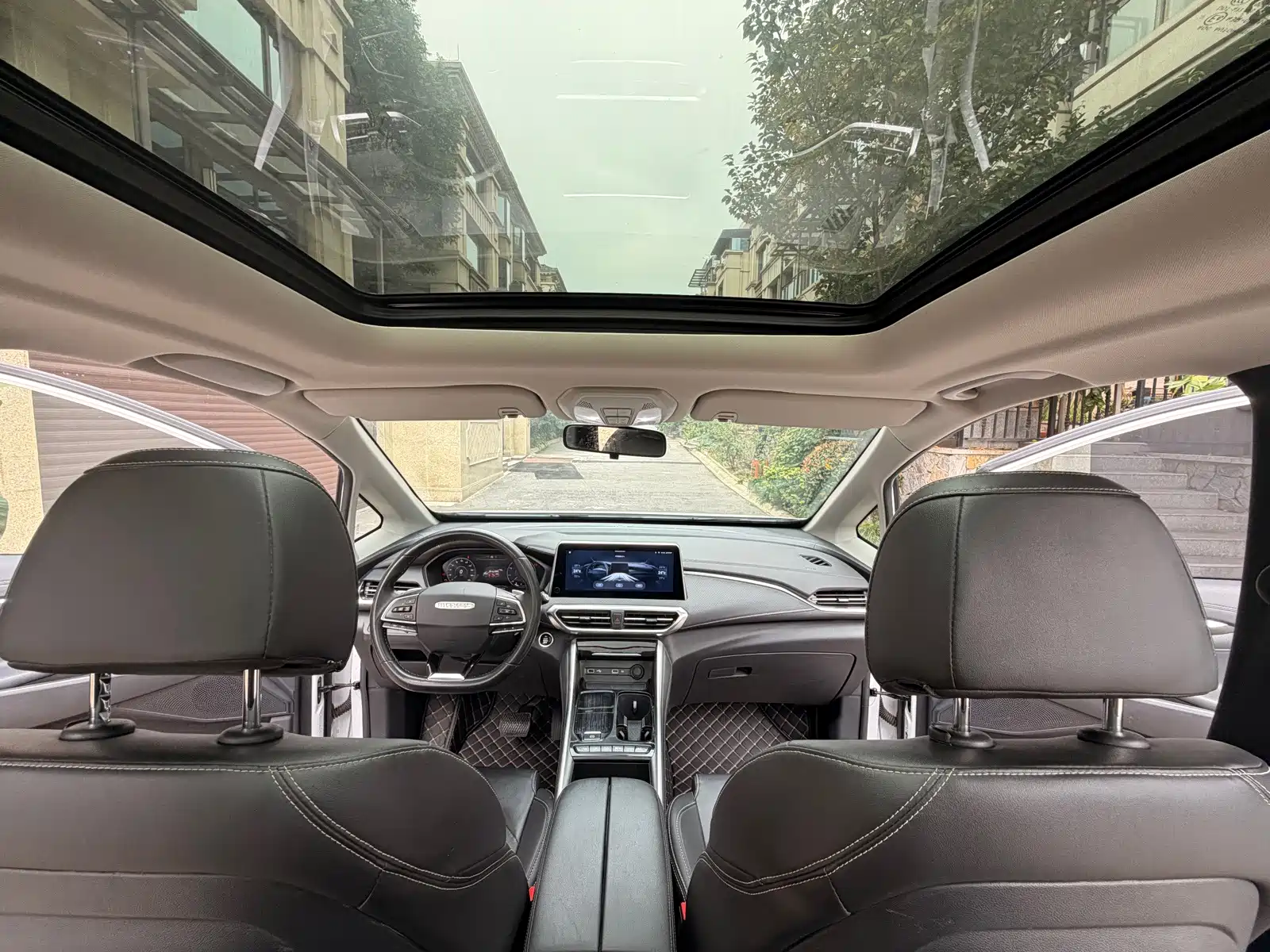 Фото 32 - Maxus Maxus G50