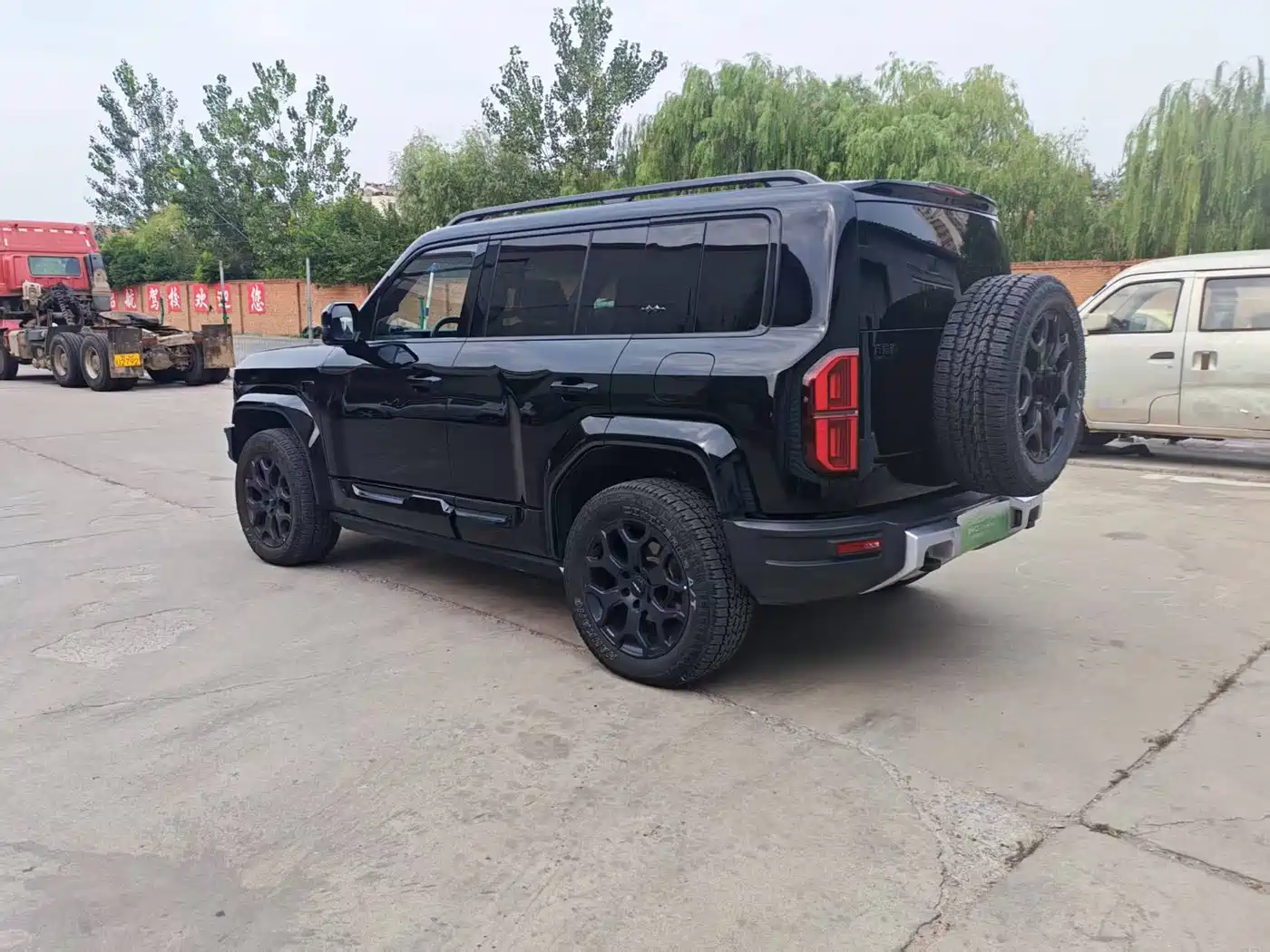 Fang Cheng Bao Leopard 5 2024 2023 Yun Nian Flagship Edition