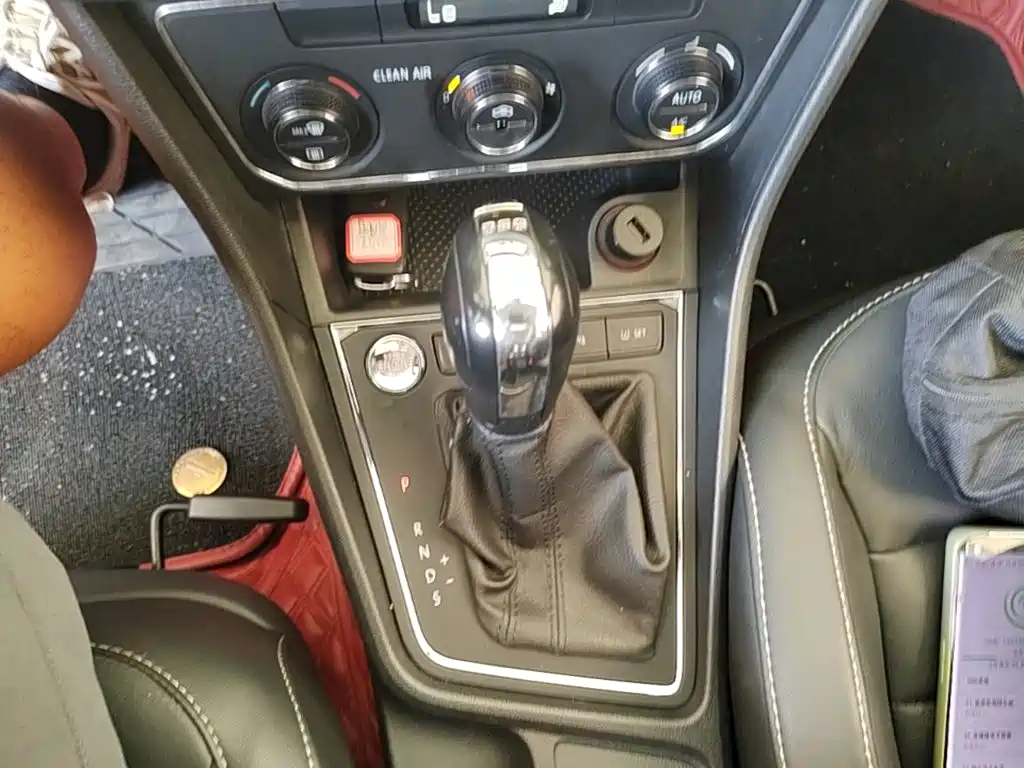 Volkswagen Lavida Tour 2019 2017 230TSI DSG Comfort Edition