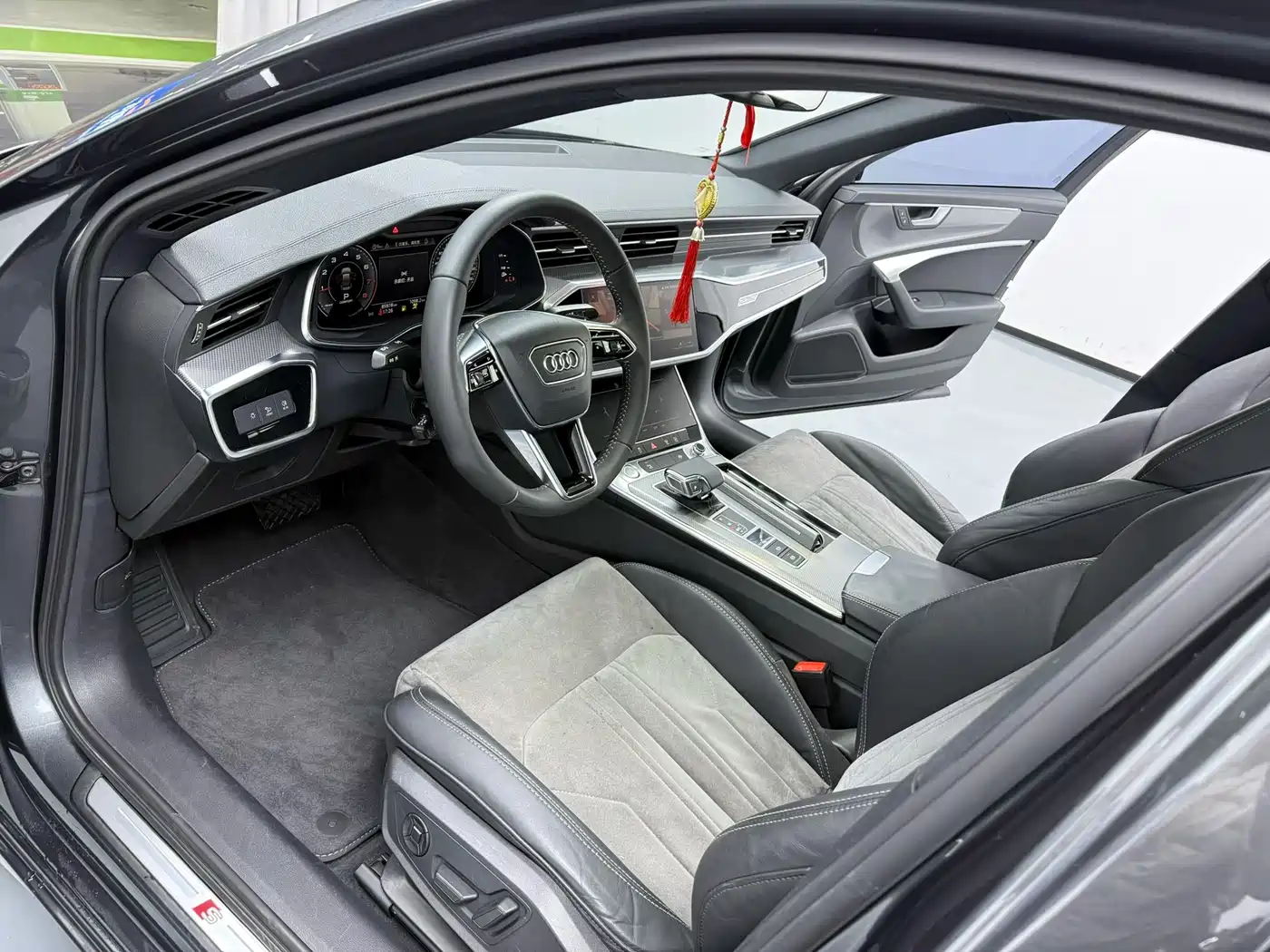 Audi A6L 2020 45 TFSI quattro Premium Dynamic фото 3