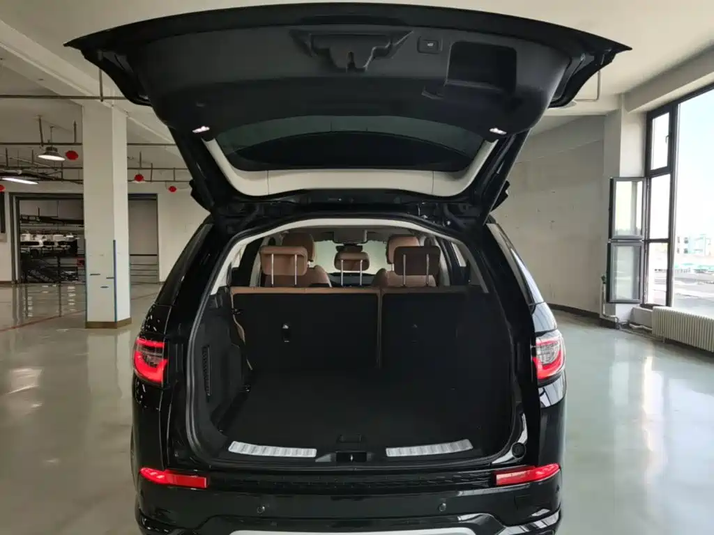 Land Rover Discovery Sport 2024 2024 Performance Technology Edition