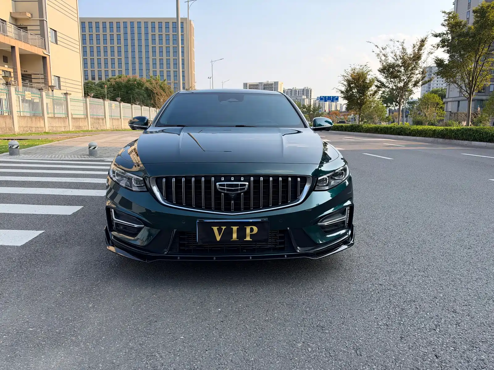 Фото 2 - Geely Preface