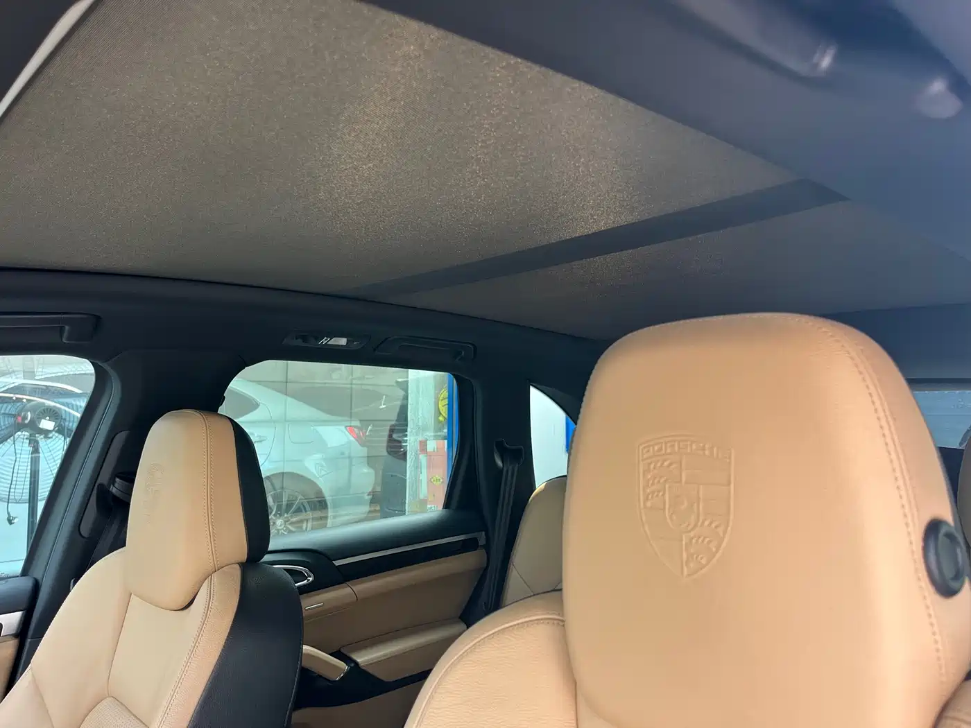 Porsche Cayenne 2014 Cayenne Platinum Edition 3.0T фото 16