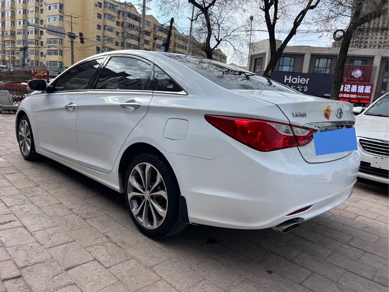 Hyundai Sonata 2013 2.4L Automatic Luxury Edition (China IV) фото 4