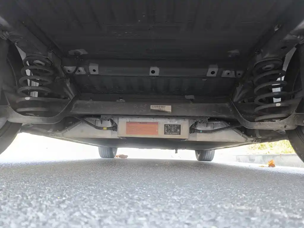 JAC Yiwei Yiwei 3 2024 2023 405km Lite