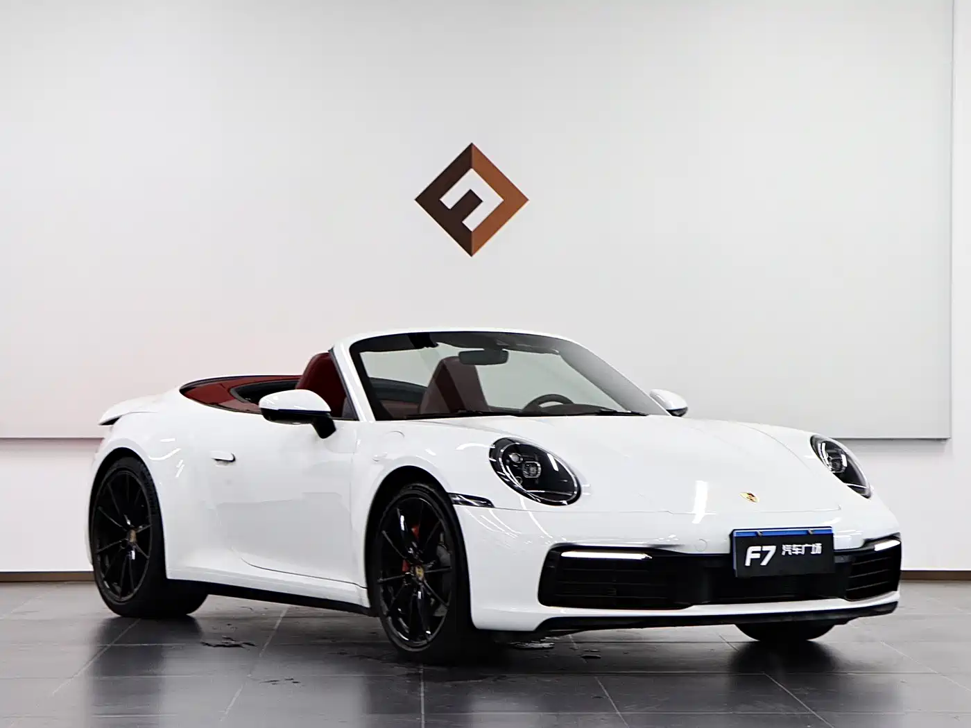 Фото 3 - Porsche 911
