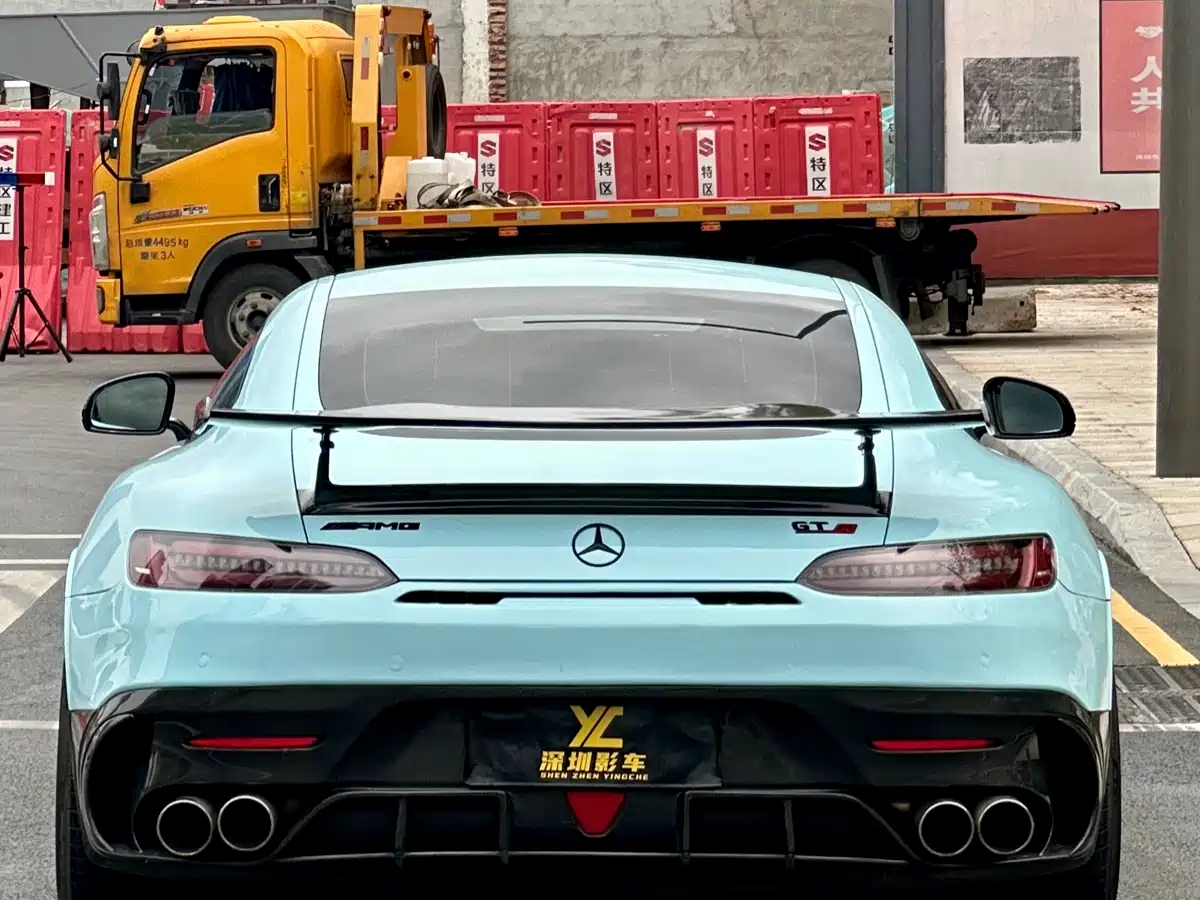 MERCEDES-BENZ AMG GT