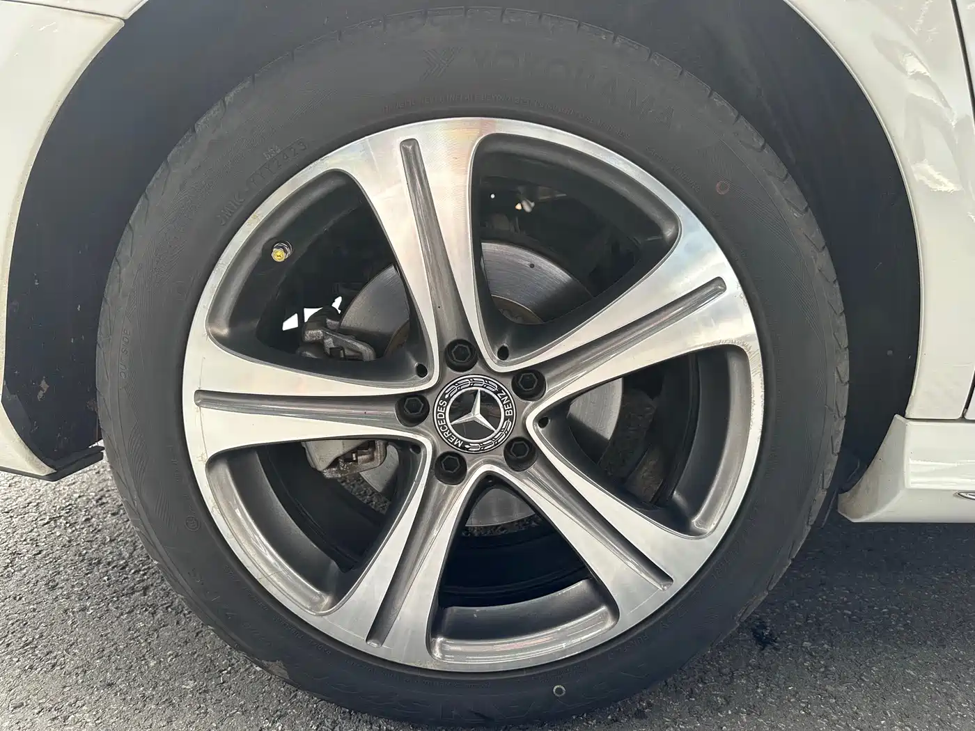 Mercedes-Benz E-Class 2016 E 200 L Sport Type фото 12