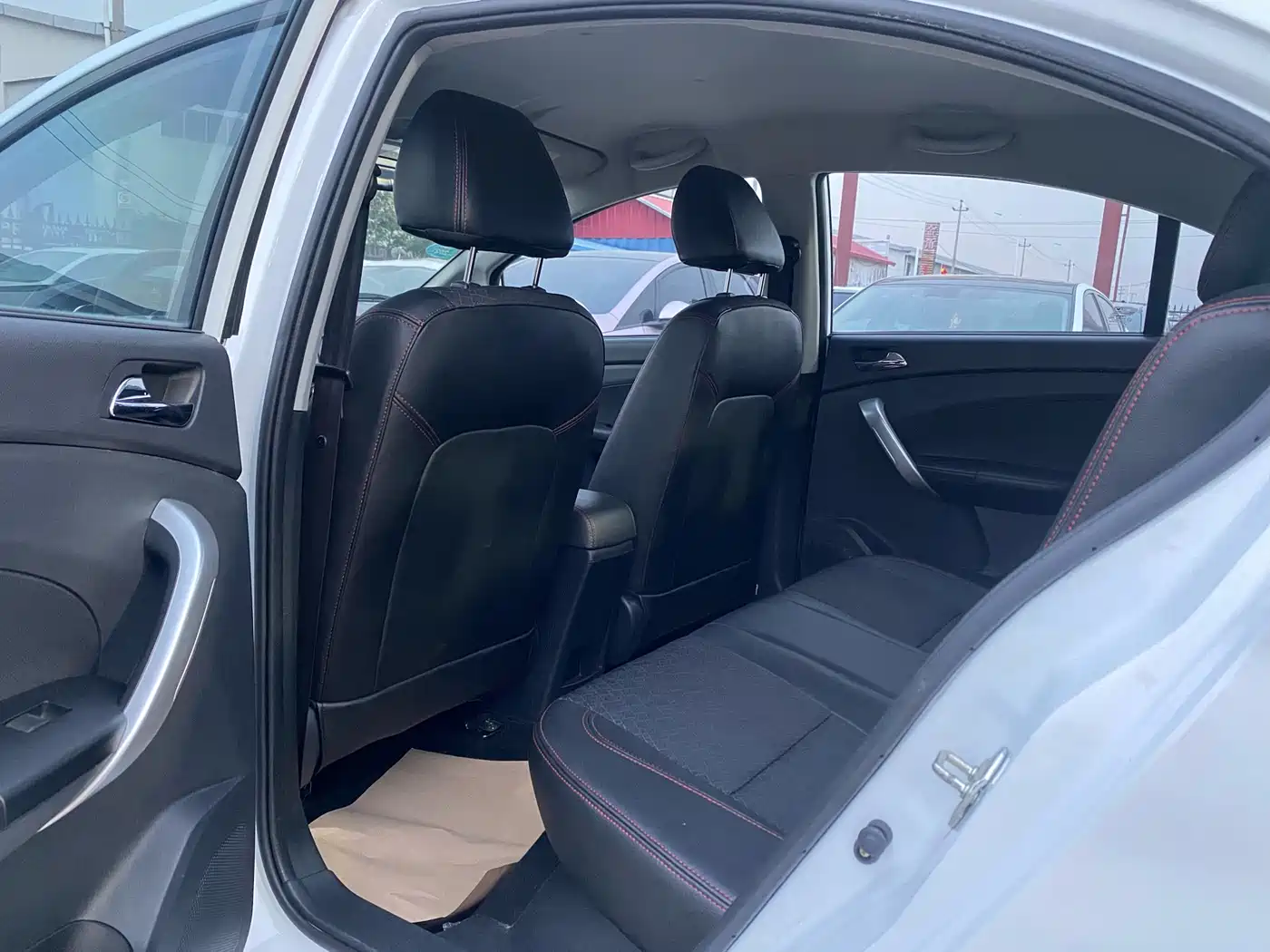 Cowin Kaiyi C3 2017 2015 1.5L AMT Gold Diamond Edition