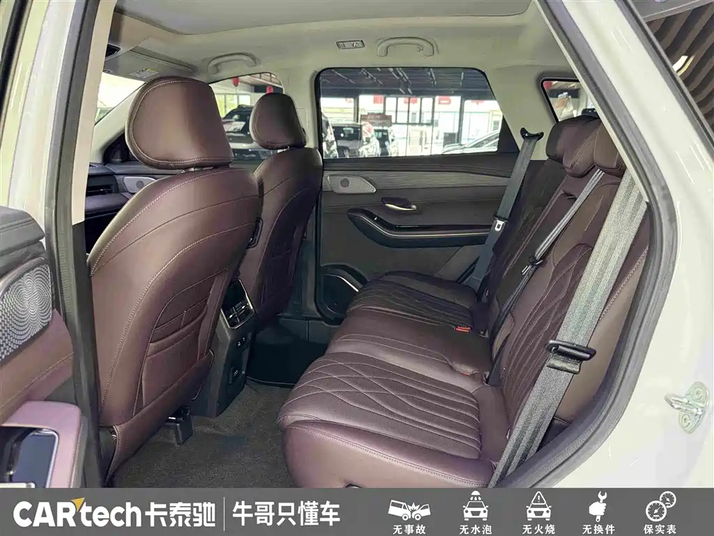 Jetour X90 PRO 2025 2024 2.0T DCT Premium 5-Seater