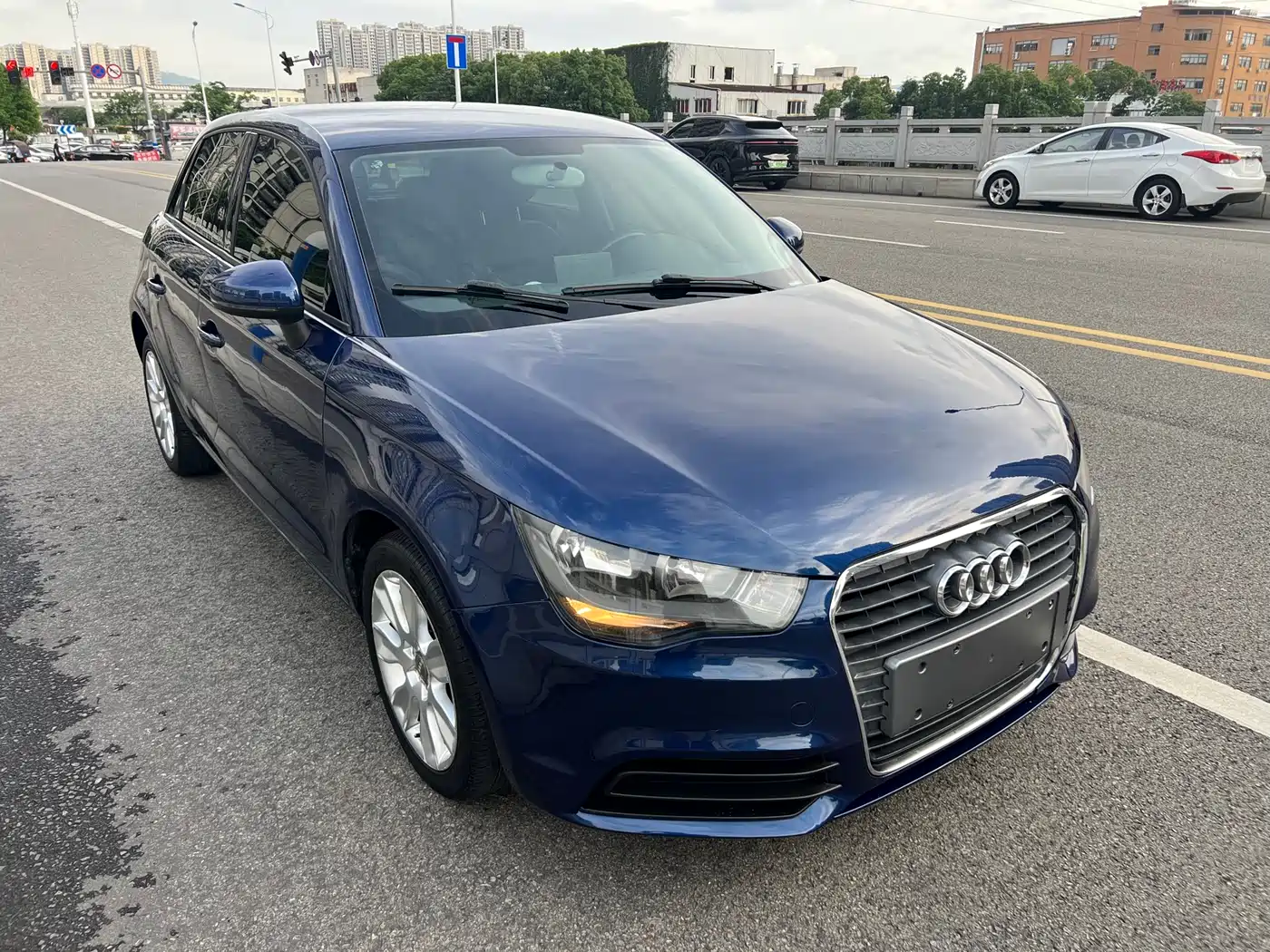 Audi A1 2015 2014 30 TFSI Sportback Fashion