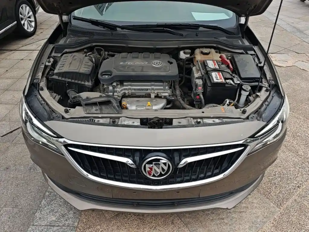 Фото 16 - Buick Excelle