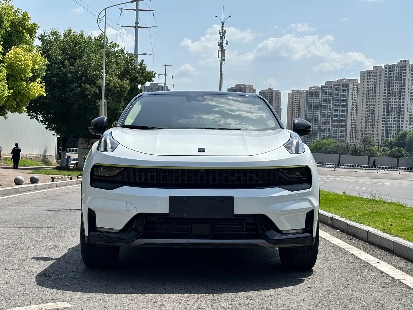 Lynk & Co 05 2022 2.0TD 2WD Shine Halo фото 2