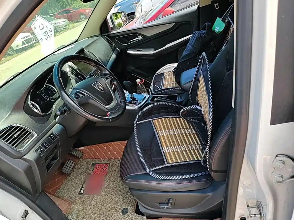Baojun 560 2018 2016 1.8L iAMT Luxury