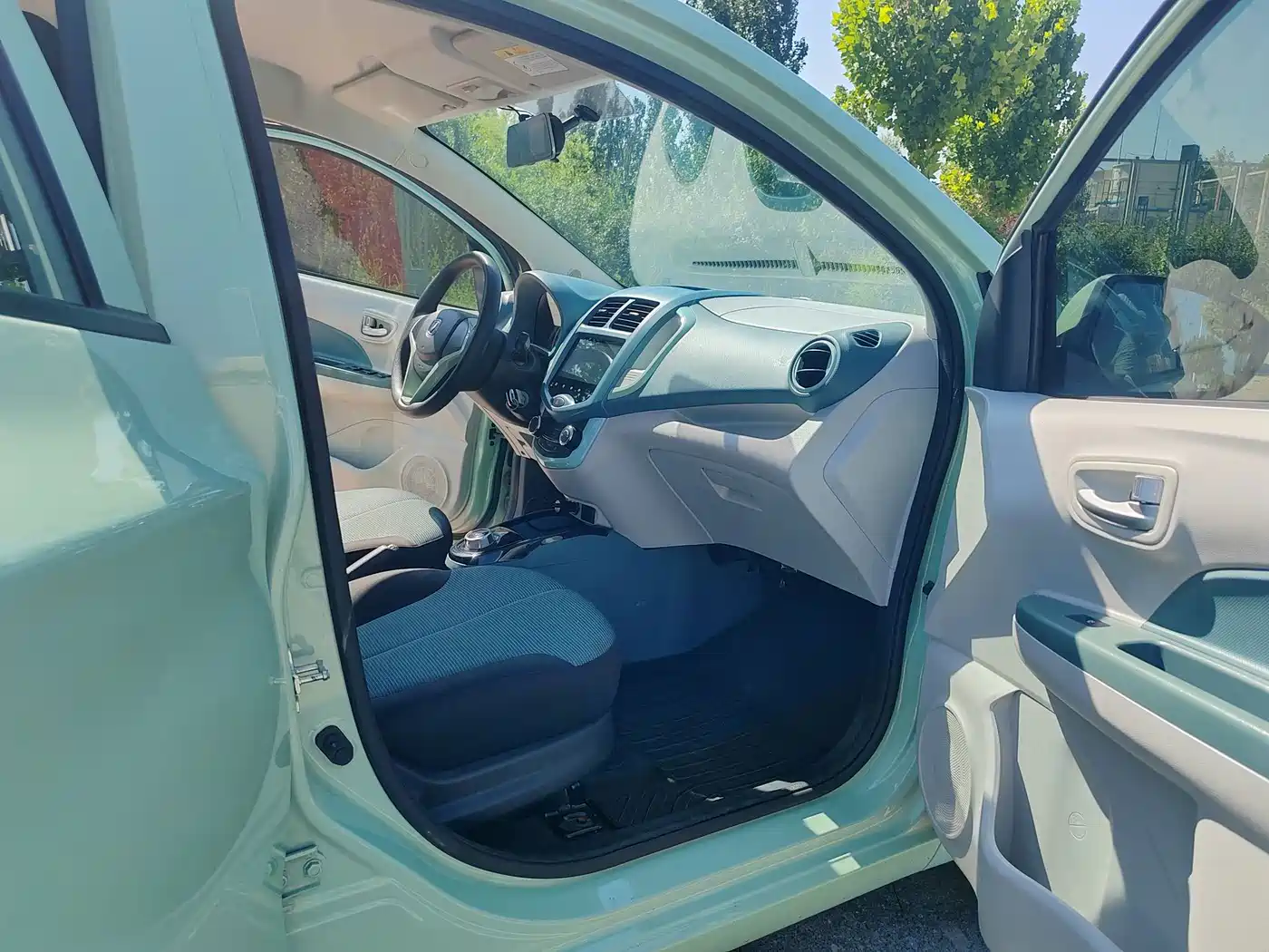 Changan Benben E-Star 2022 2021 National Edition Colorful Version LFP (31.18kWh)