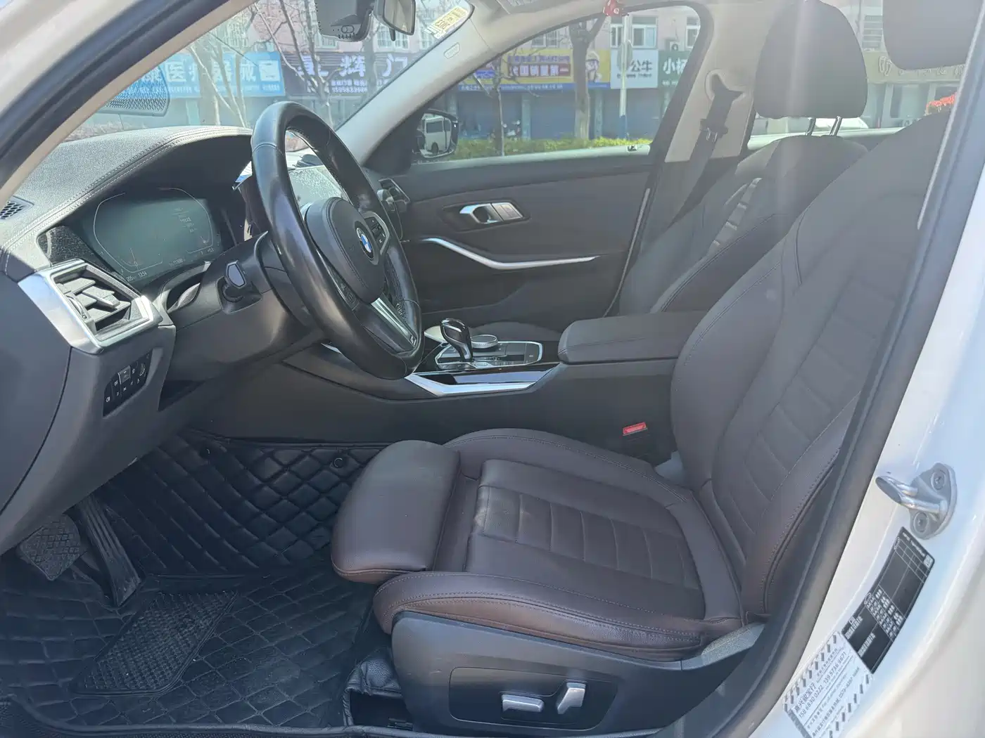 BMW 3 Series 2021 320Li M Sport Package фото 5