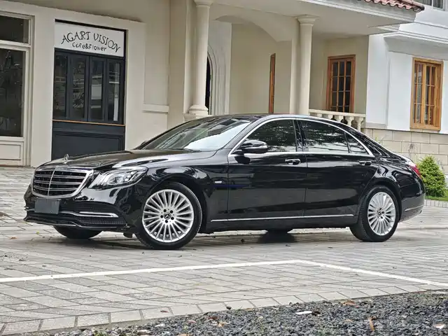 MERCEDES-BENZ S CLASS