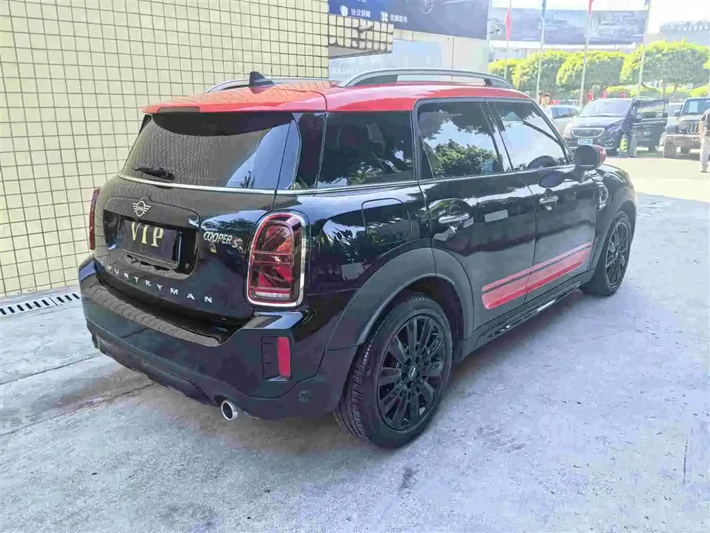 Фото 7 - MINI COUNTRYMAN