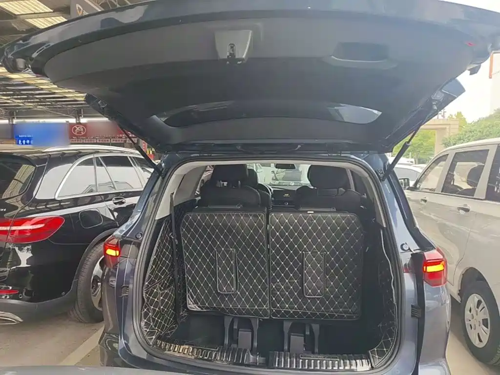 Wuling Motors Wuling Victory 2021 2020 1.5T CVT Flagship