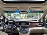 Фото 16 - Buick GL8