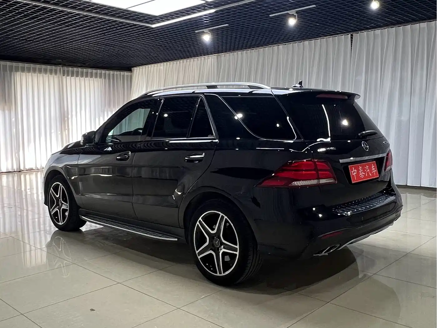 Mercedes-Benz GLE AMG 2018 2017 AMG GLE 43 4MATIC
