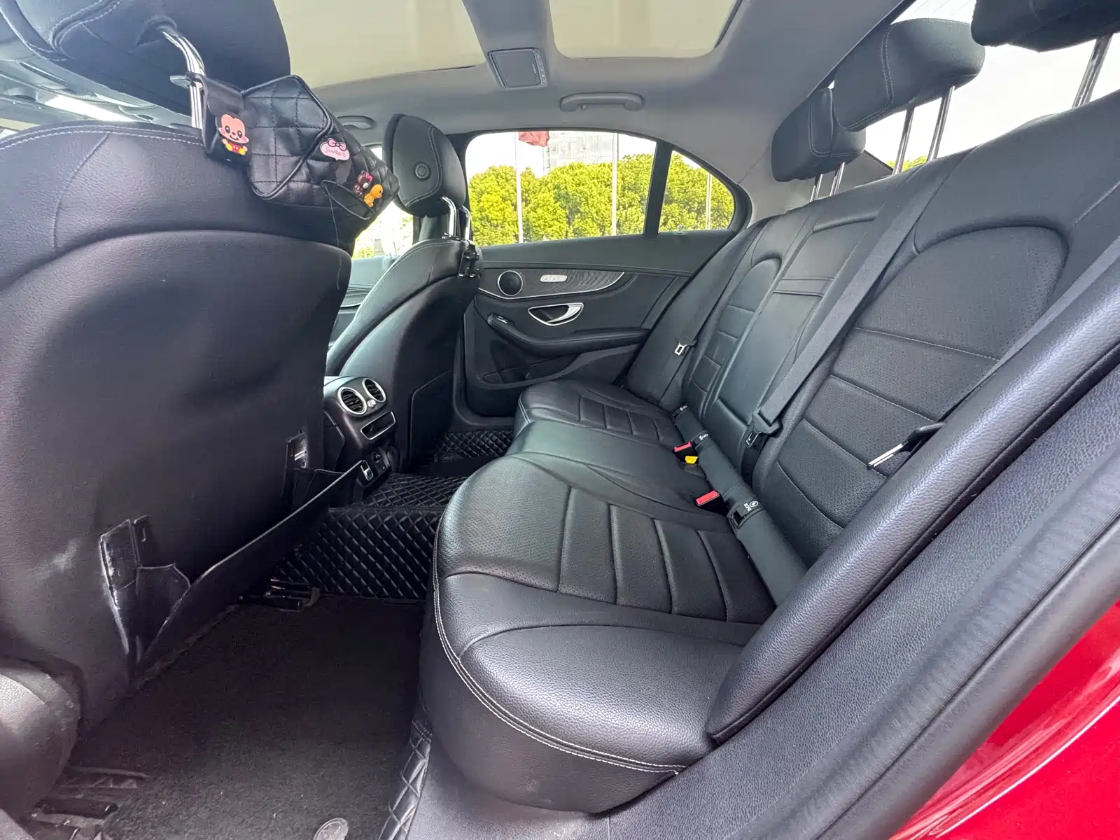 Фото 10 - Mercedes-Benz C-Class
